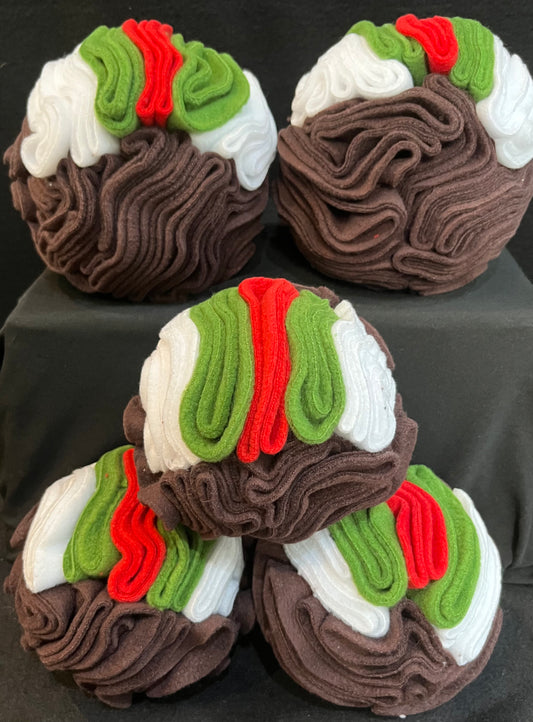 Christmas Pudding Snuffle Ball